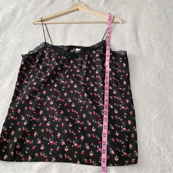 Dark Ditsy Floral Print Lace Trim Camisole - Picture 3 of 6